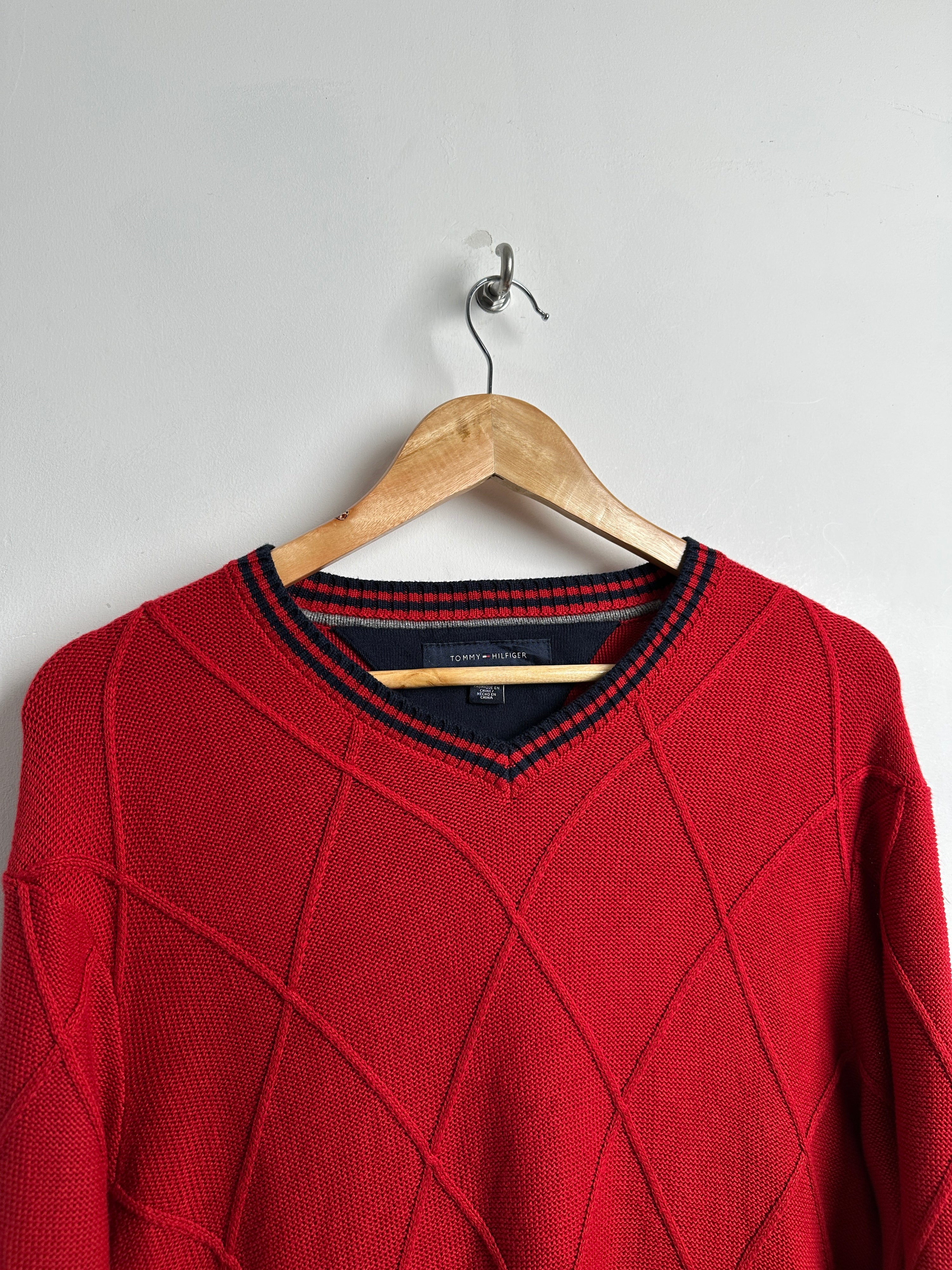 TOMMY HILFIGER KNIT RED SWEATER