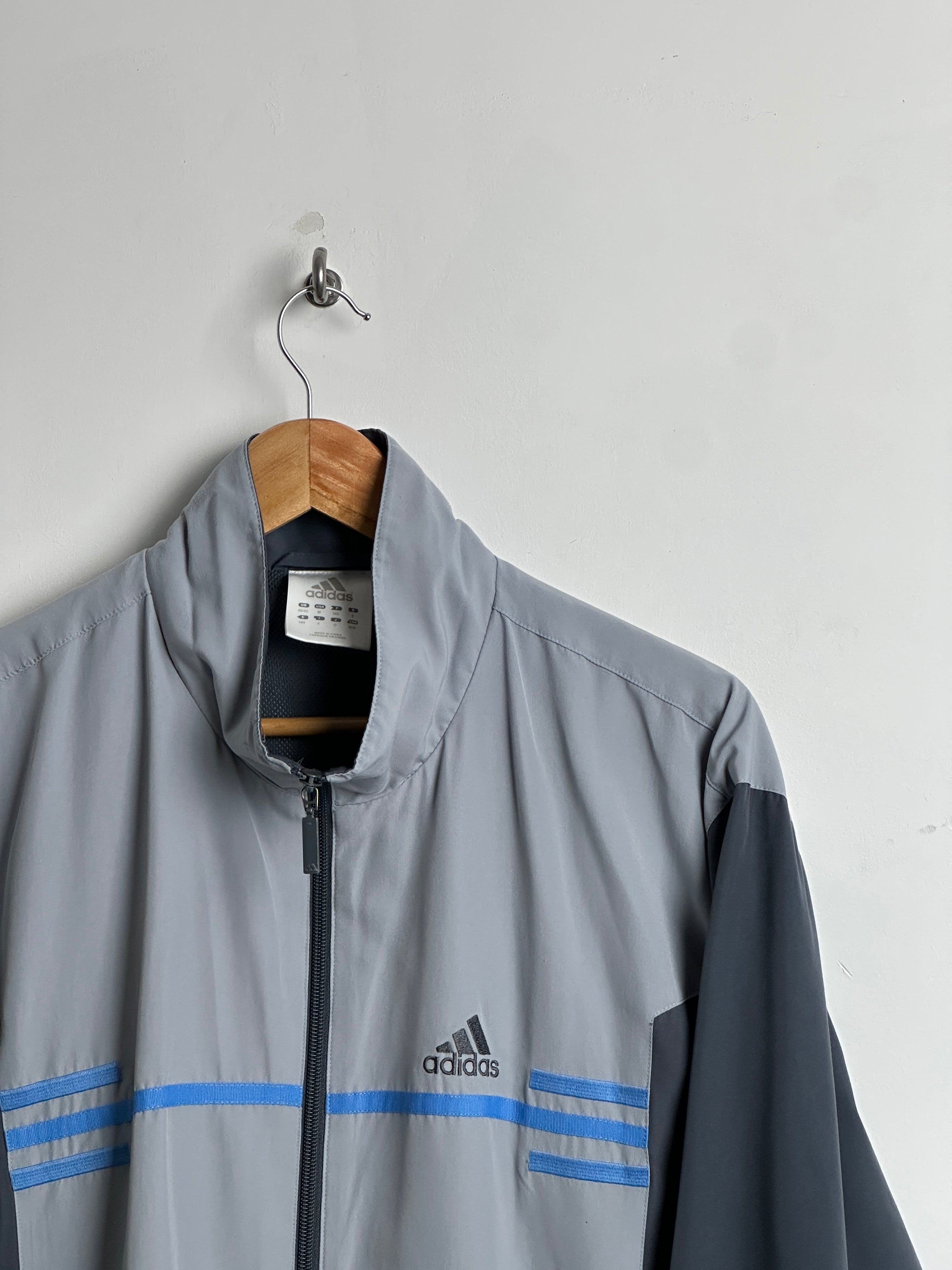 ADIDAS ZIP UP IN GREY