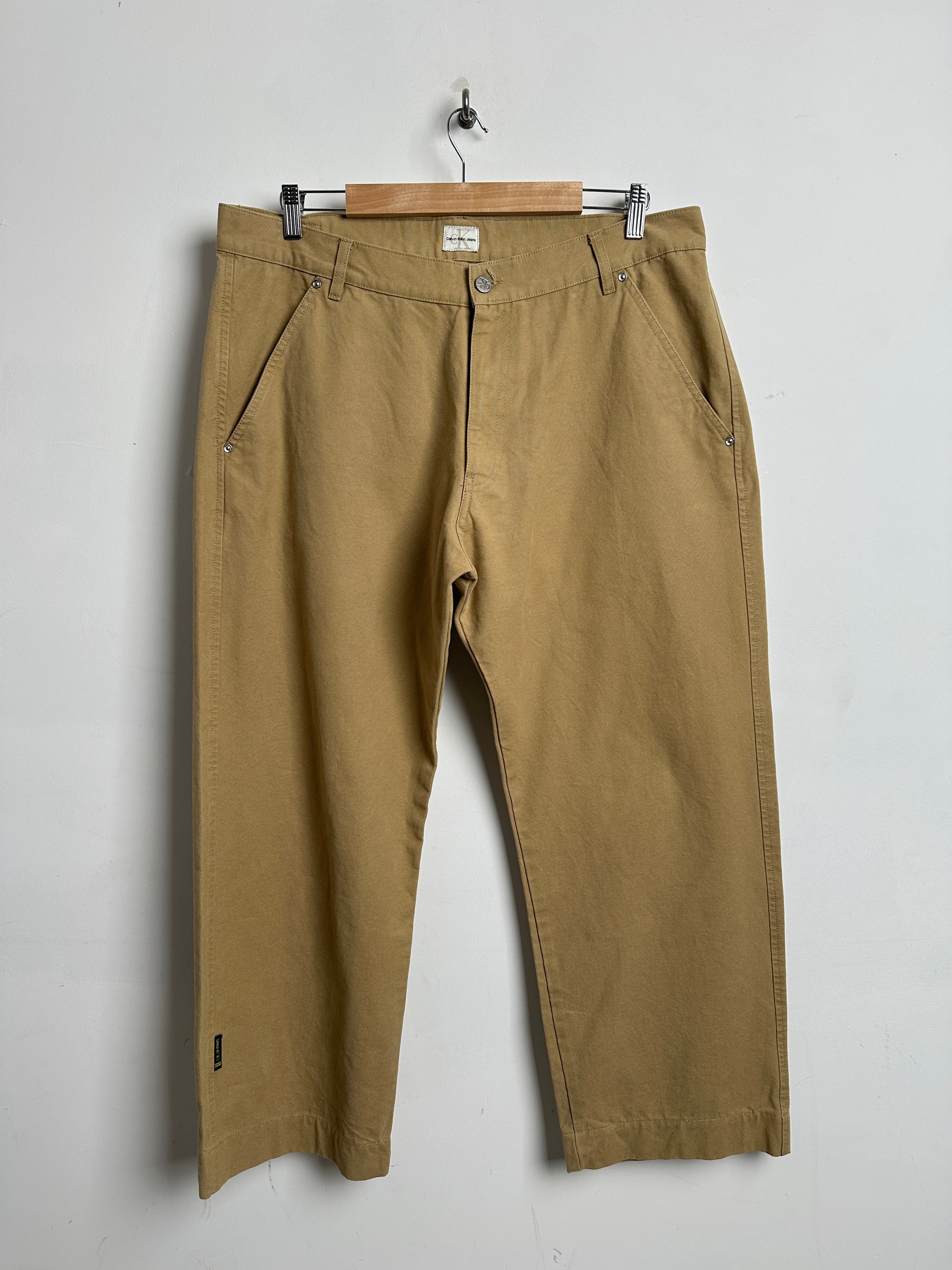 CALVIN KLEIN JEANS IN LIGHT BROWN - thrift.mt