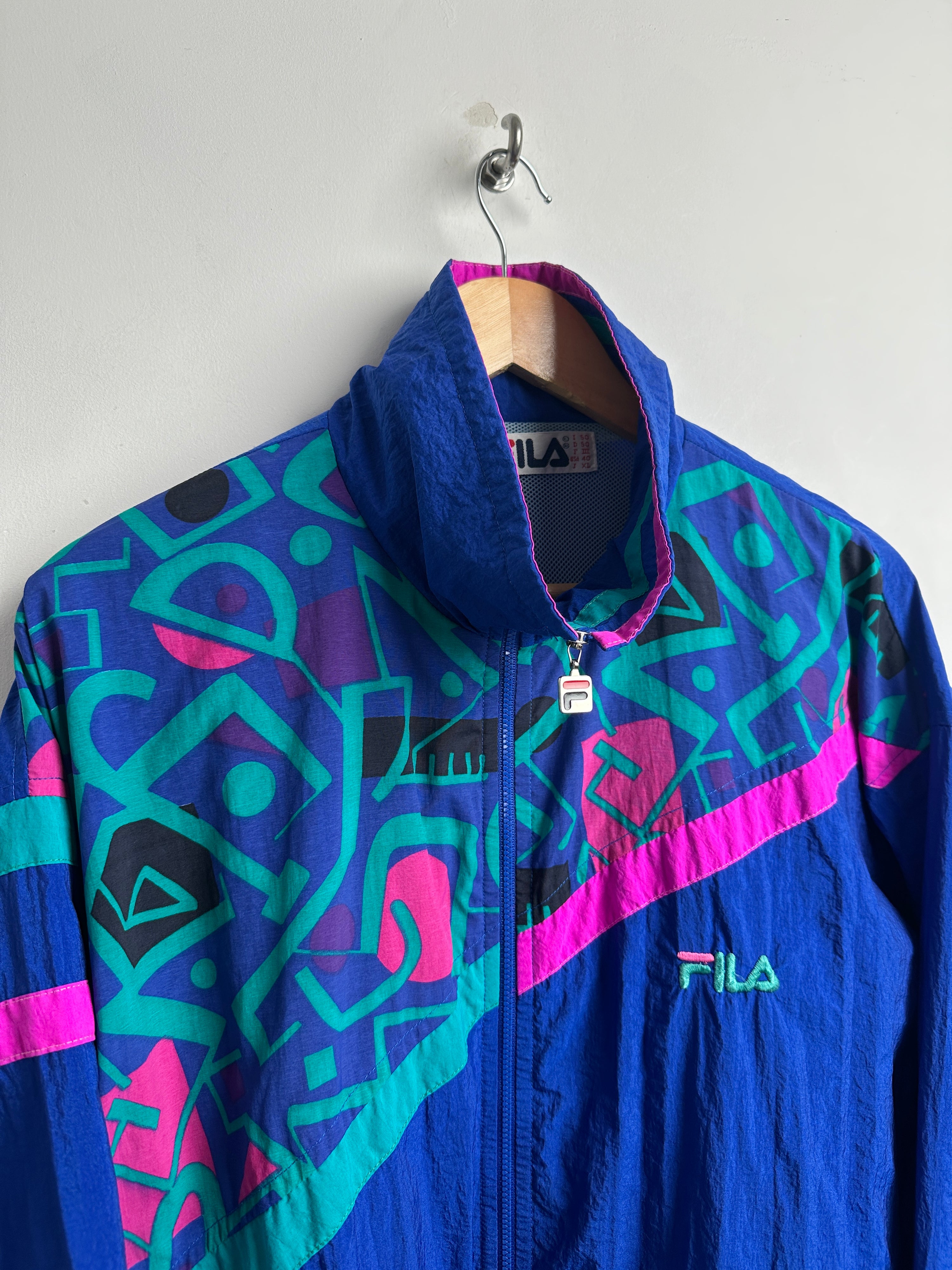 FILA WINDBREAKER IN BLUE