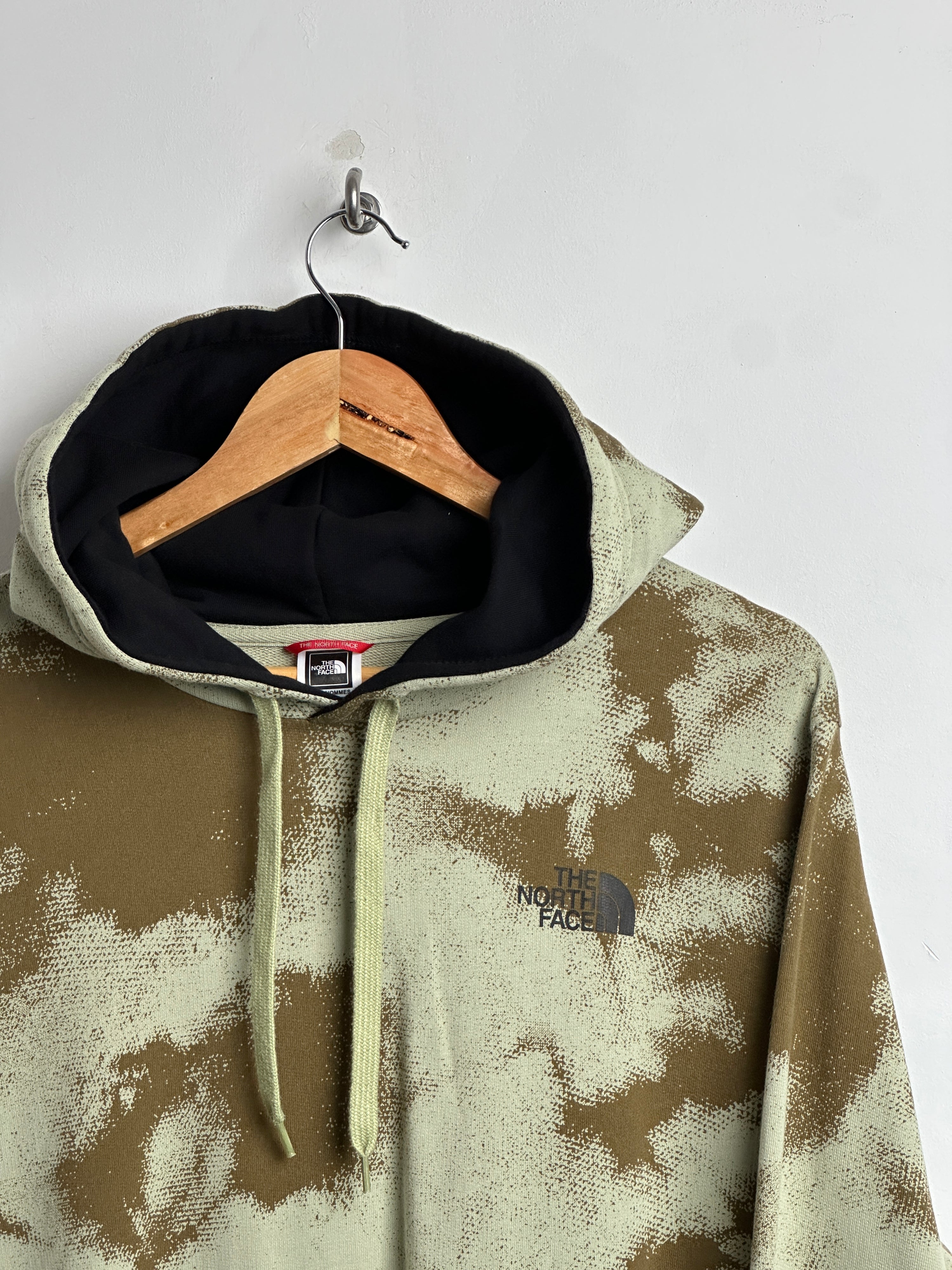 THE NORTH FACE HOODIE