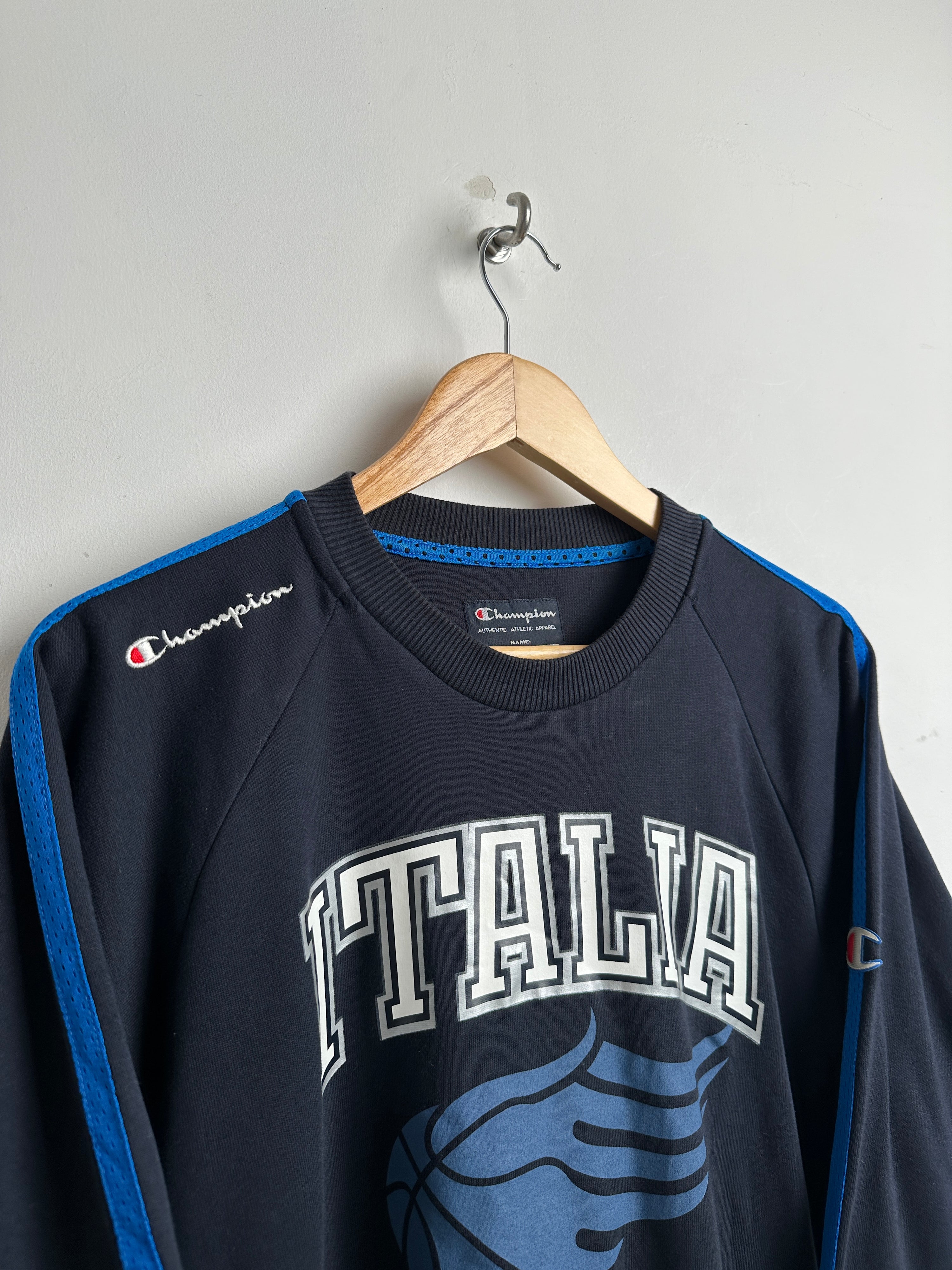 CHAMPIONS ITALIA SWEATER IN BLUE