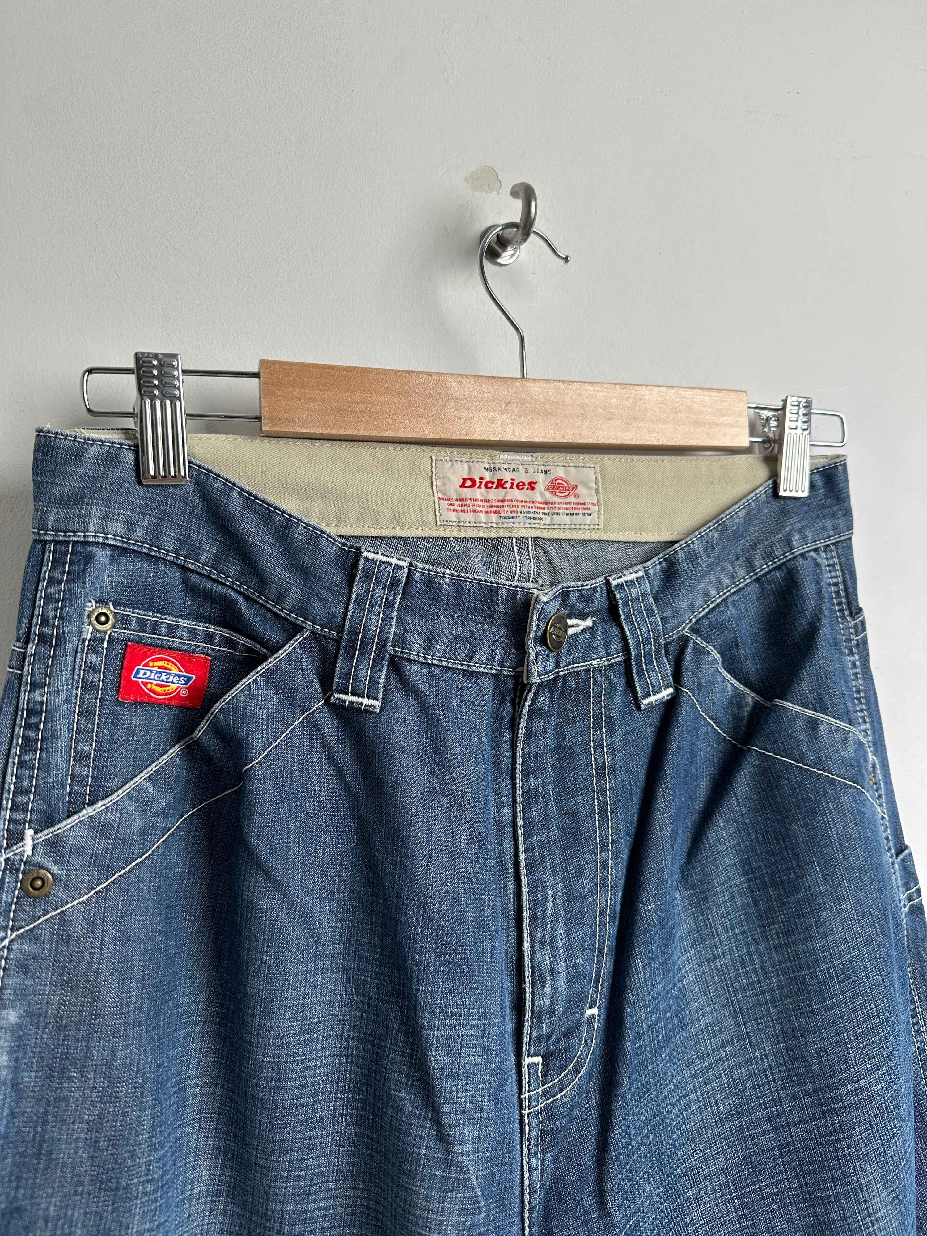 DICKIES jeans in blue - thrift.mt