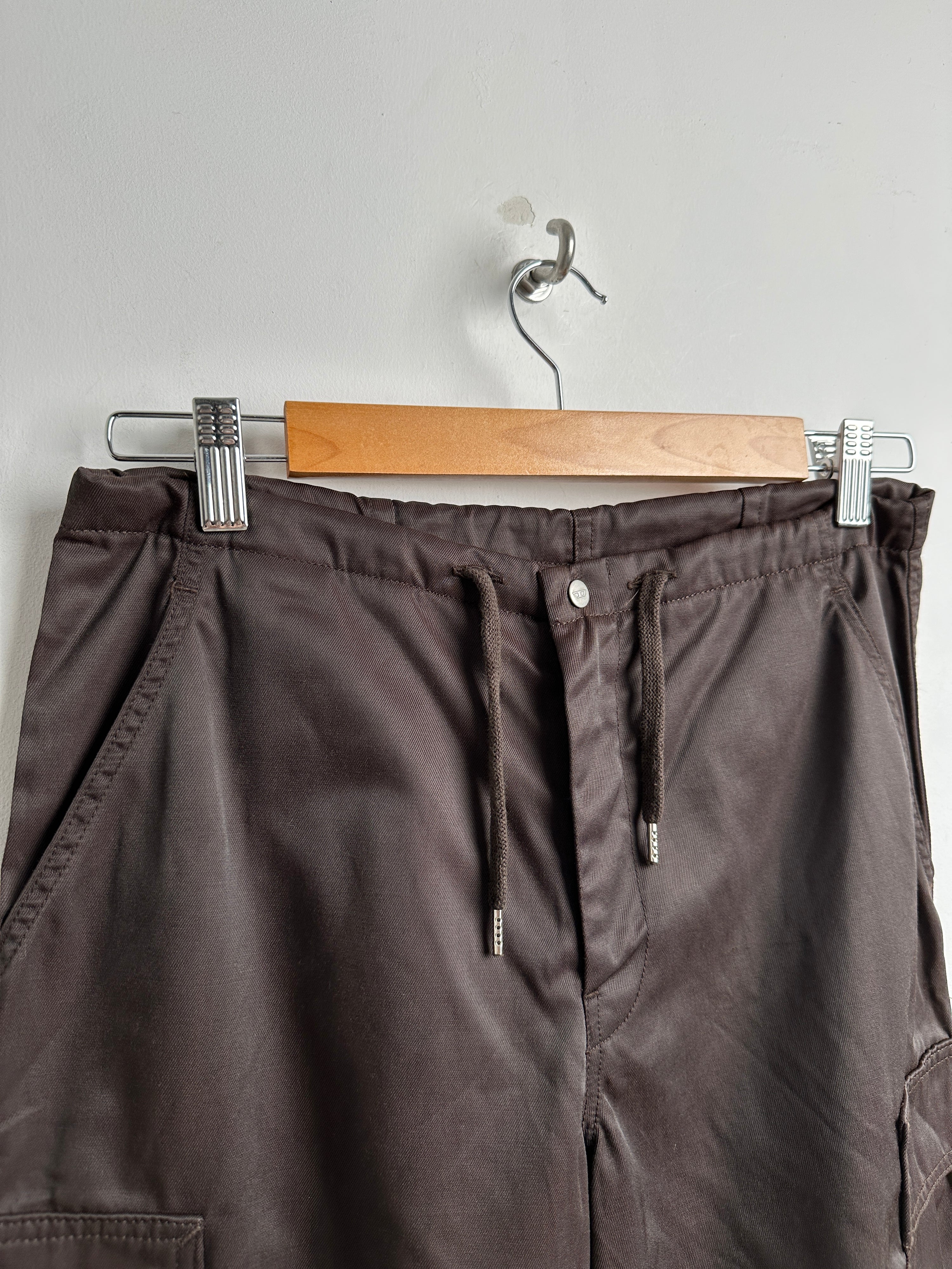 DIESEL pants in dark brown - thrift.mt