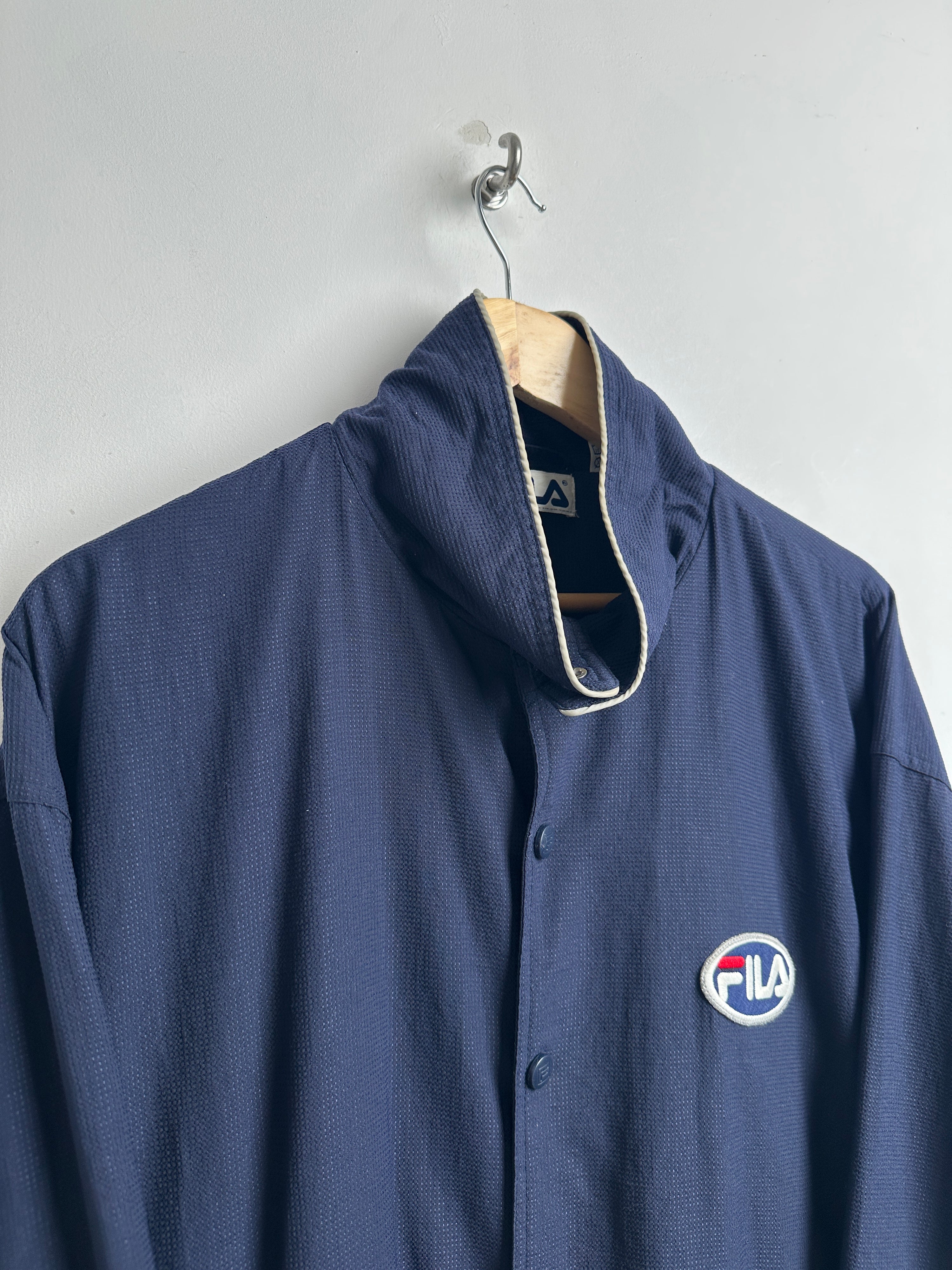 FILA vintage jacket in blue - thrift.mt