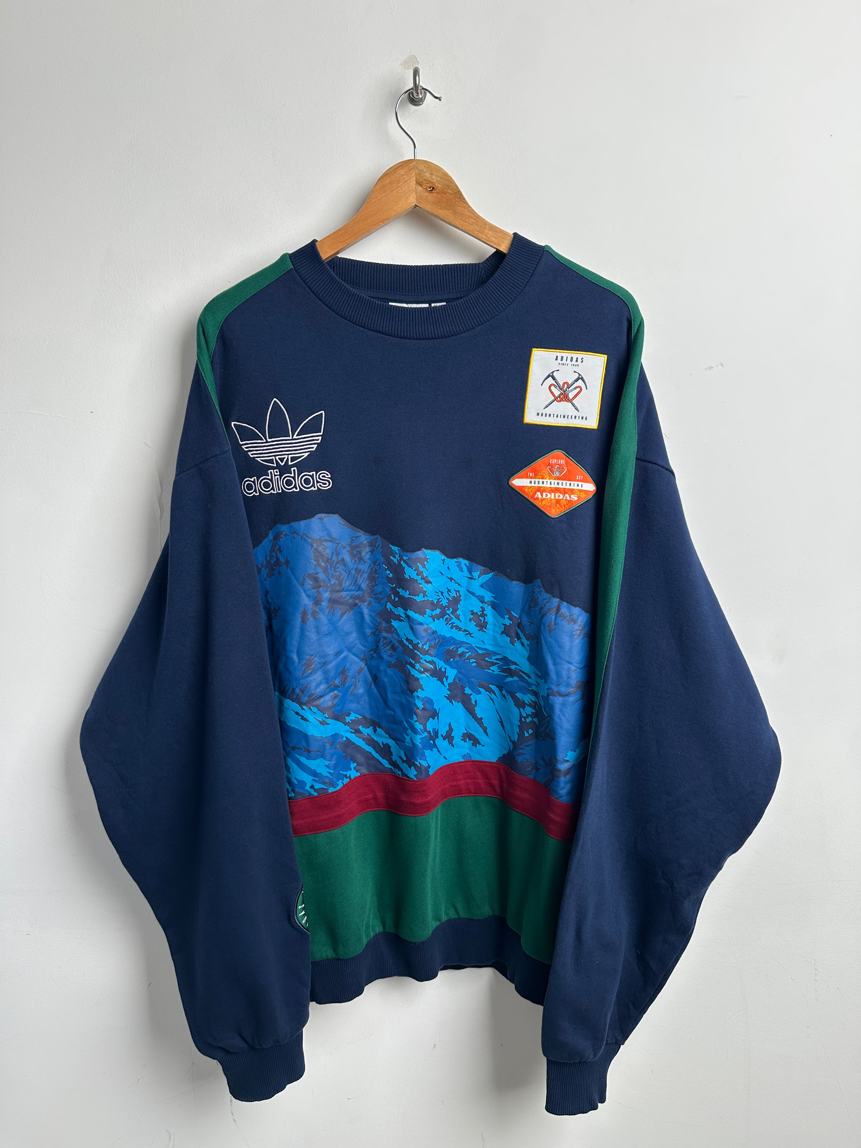 ADIDAS vintage sweater