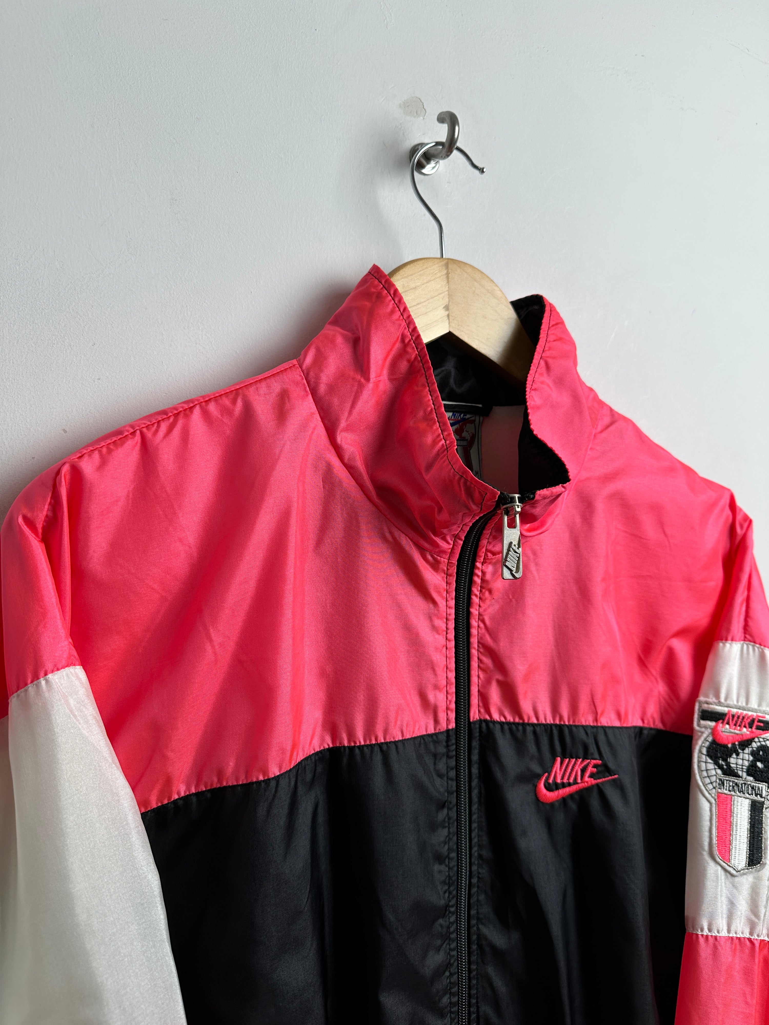 NIKE vintage windbreaker