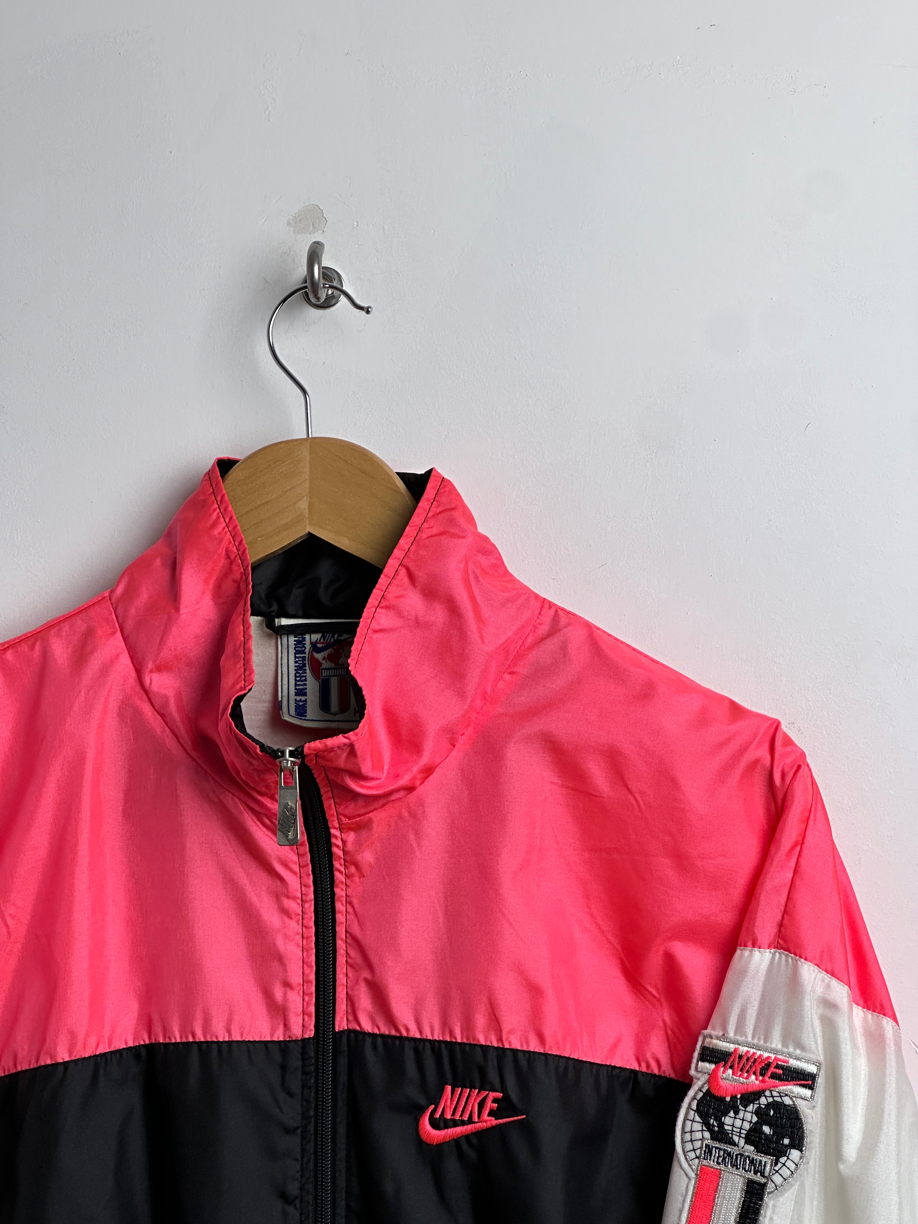 NIKE vintage windbreaker