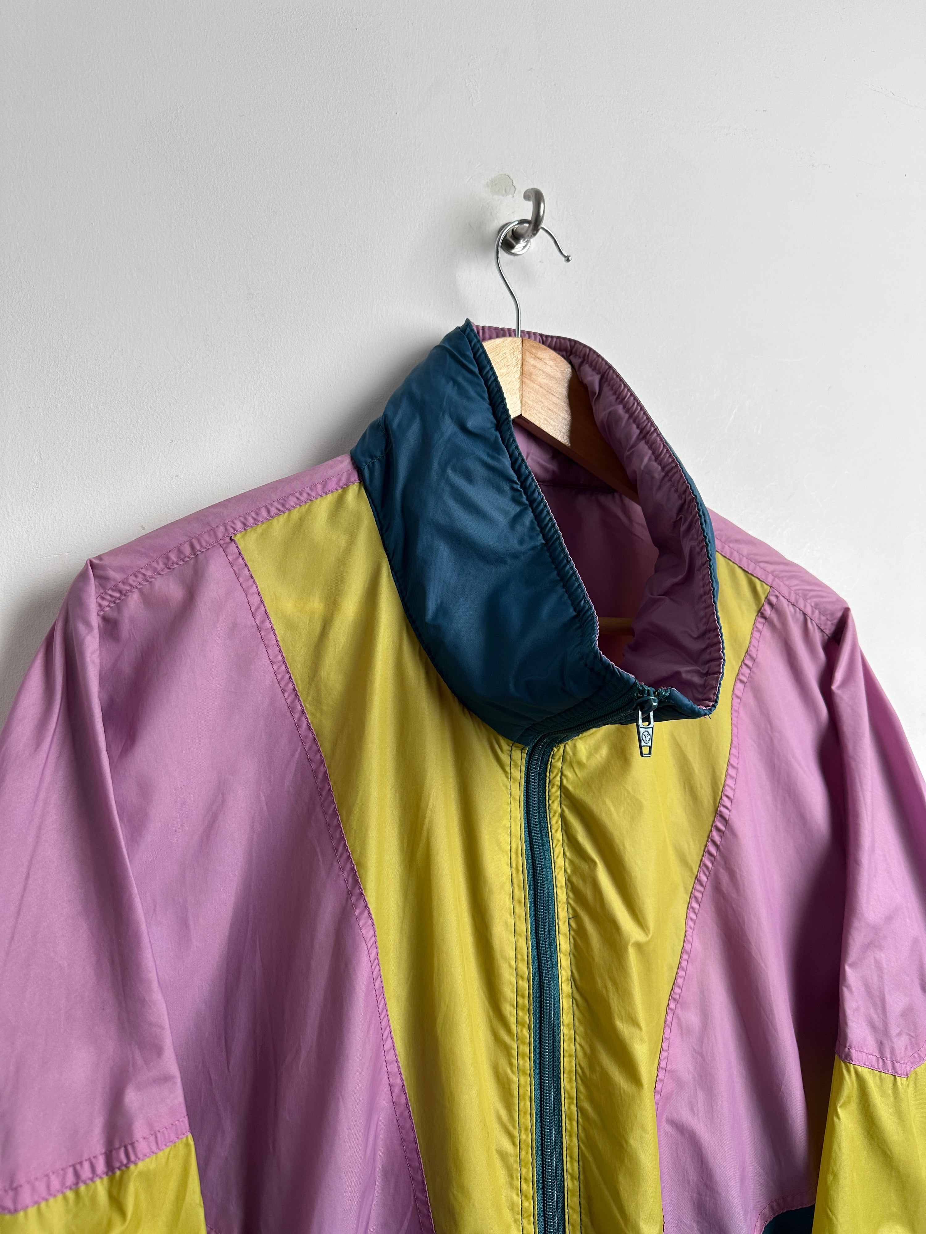 VINTAGE WINDBREAKER #1 - thrift.mt