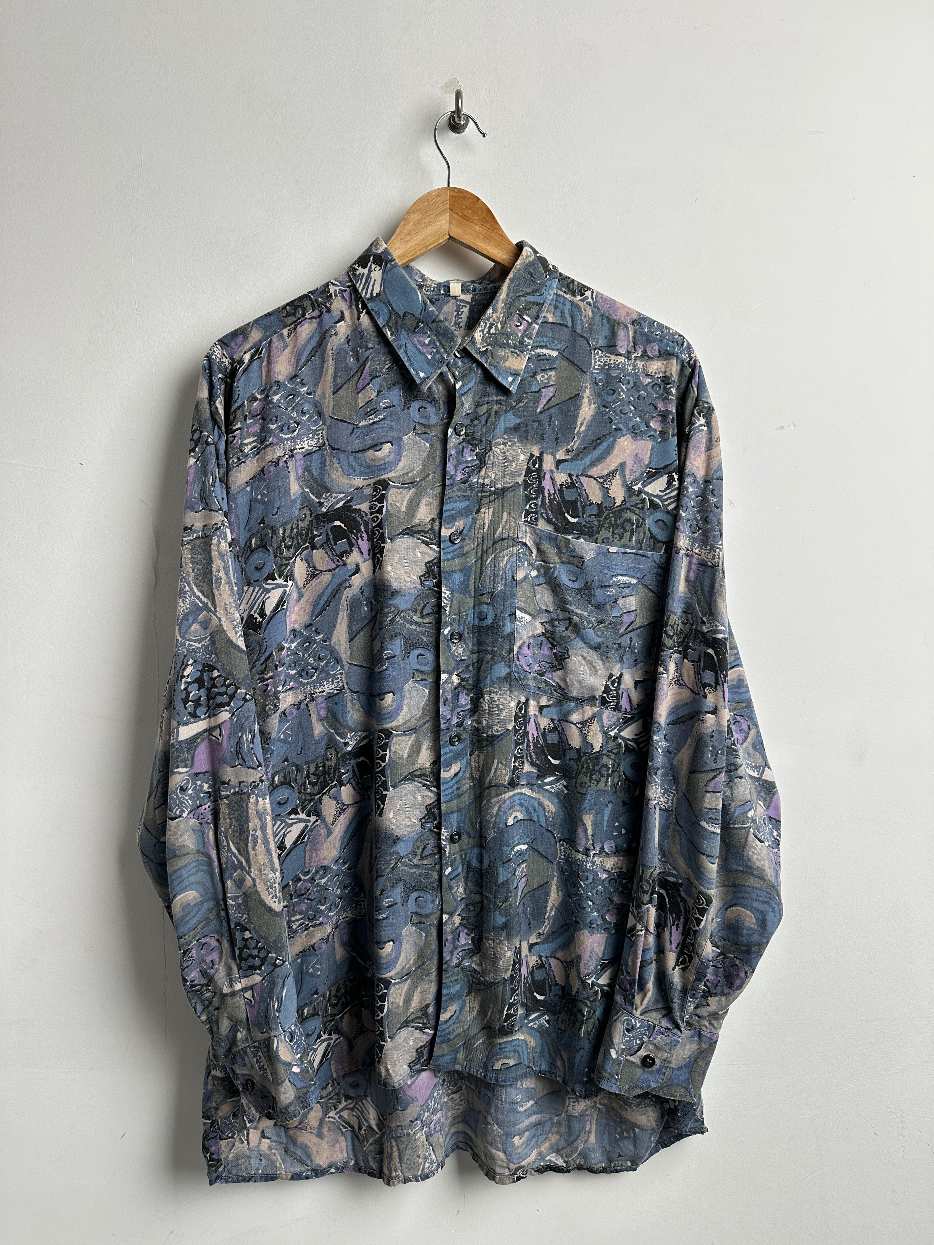 VINTAGE long sleeve shirt - thrift.mt