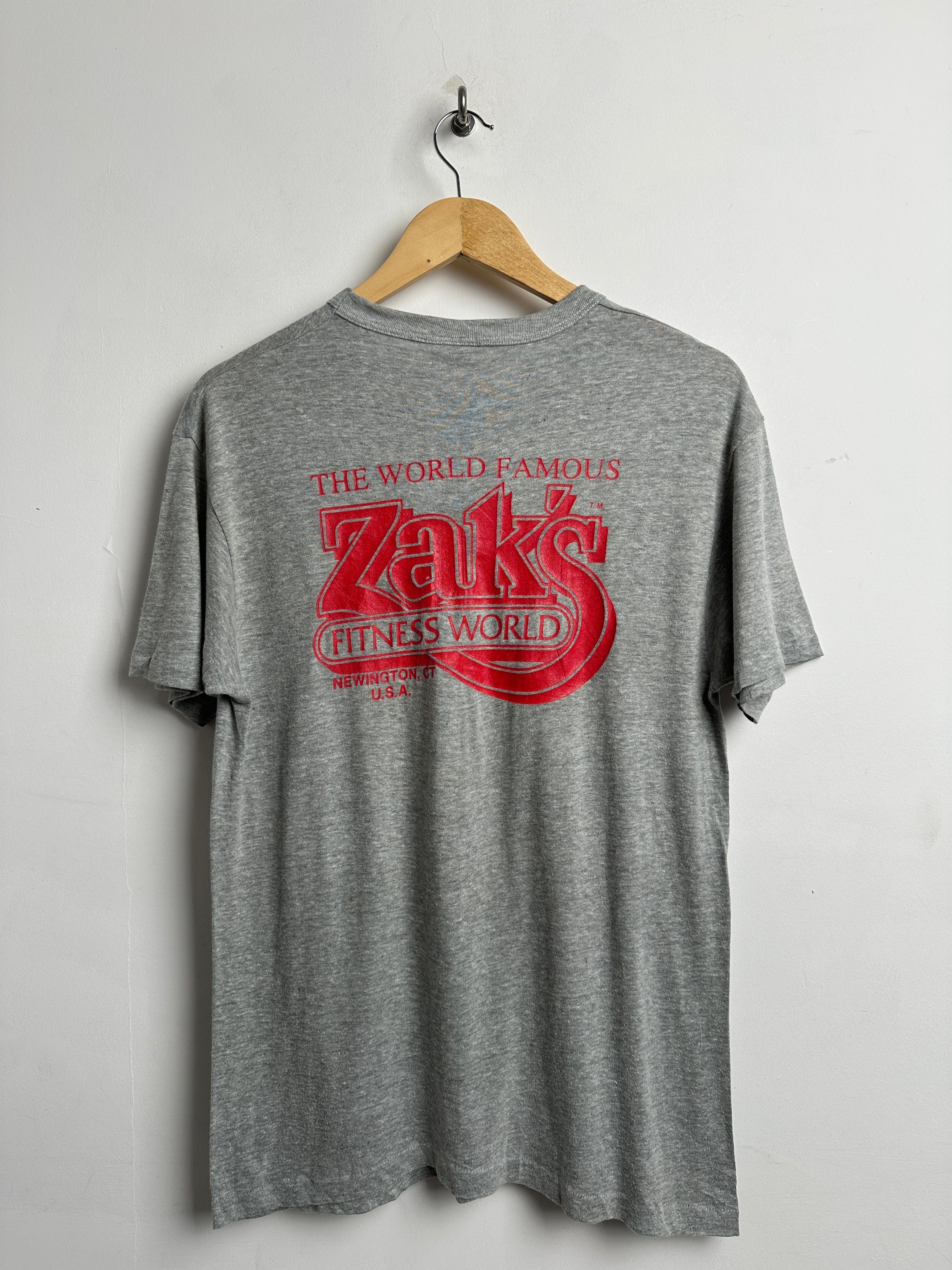 ZAK’S Fitness World short sleeve shirt in grey - thrift.mt