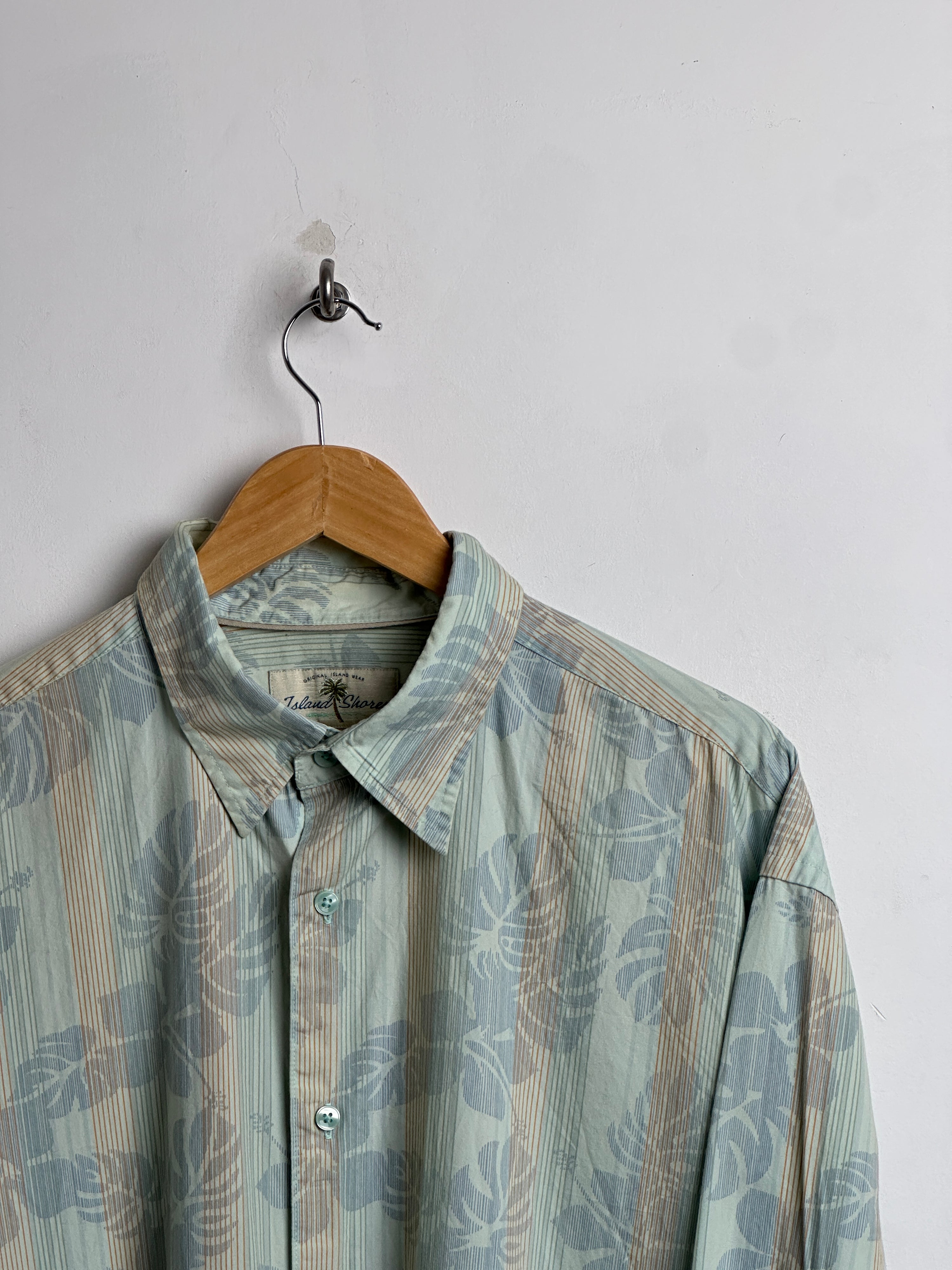 ISLAND SHORES long sleeve shirt