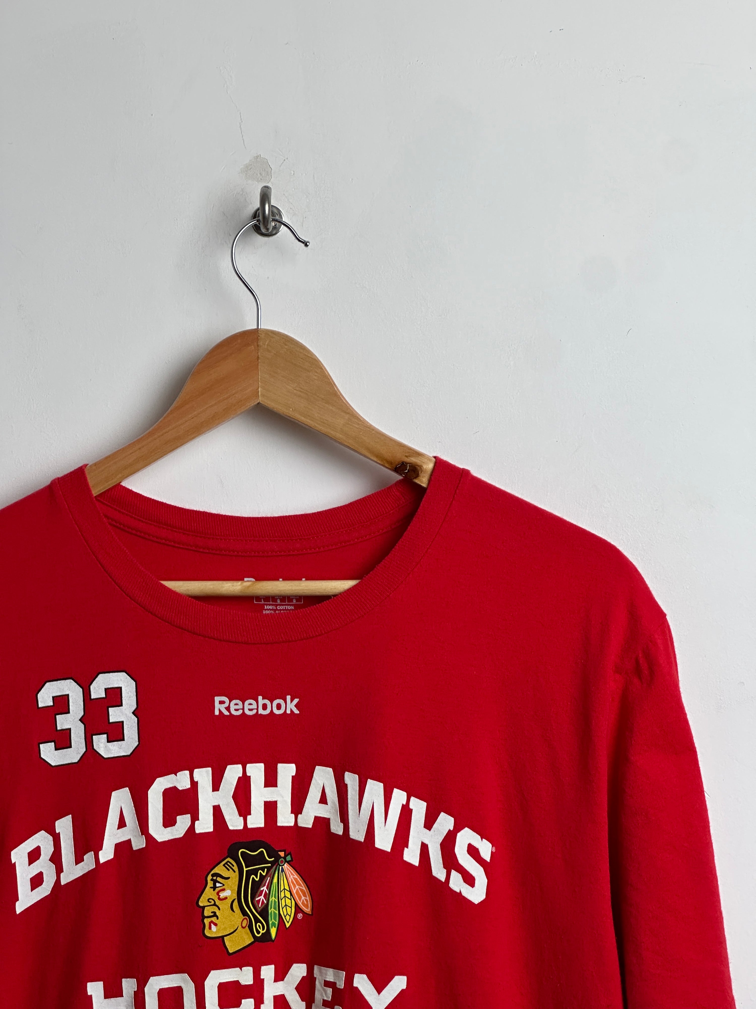 REEBOK Blackhawks Hockey T-shirt in red
