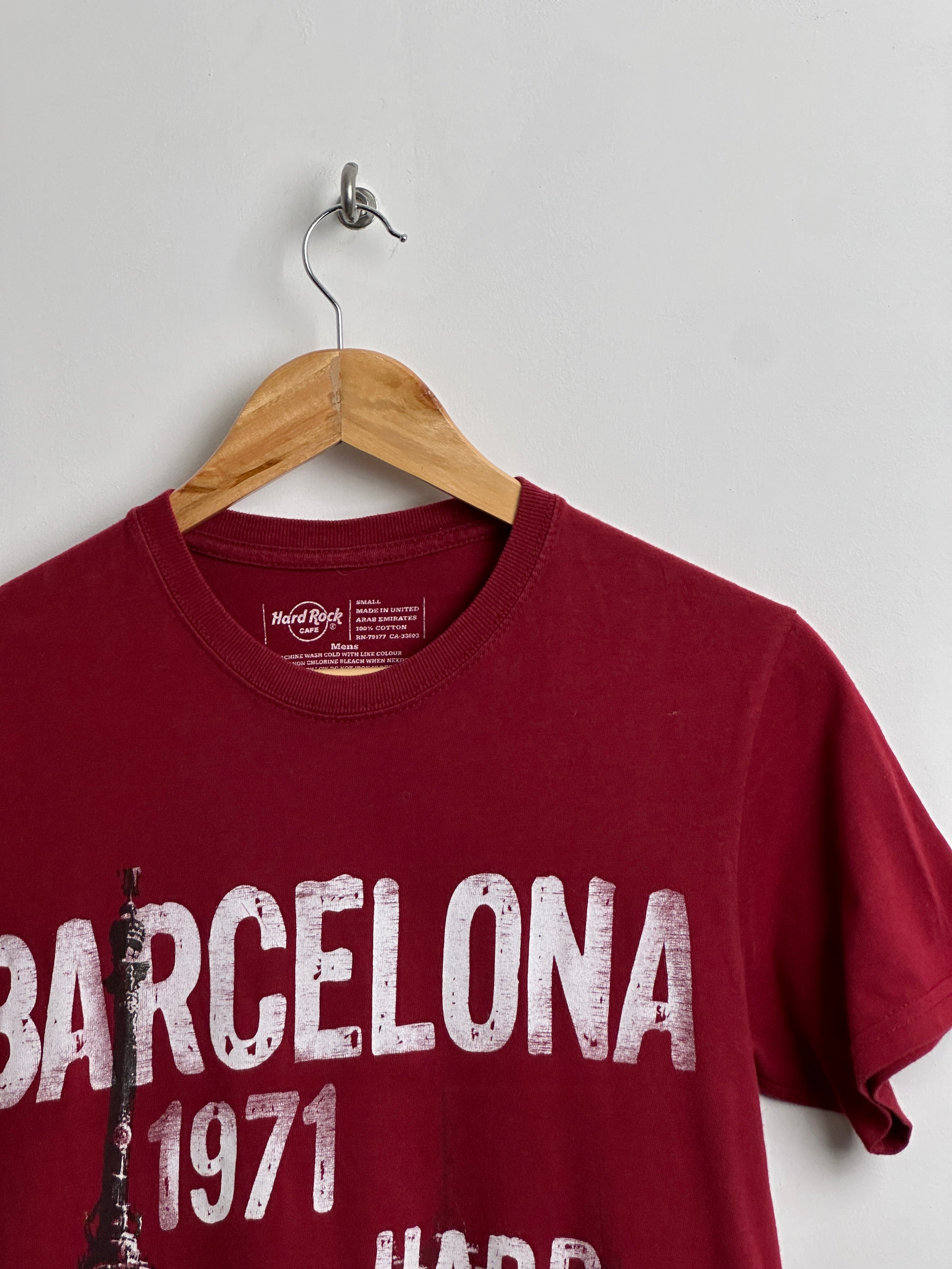 HARD ROCK CAFE Barcelona tee (red)