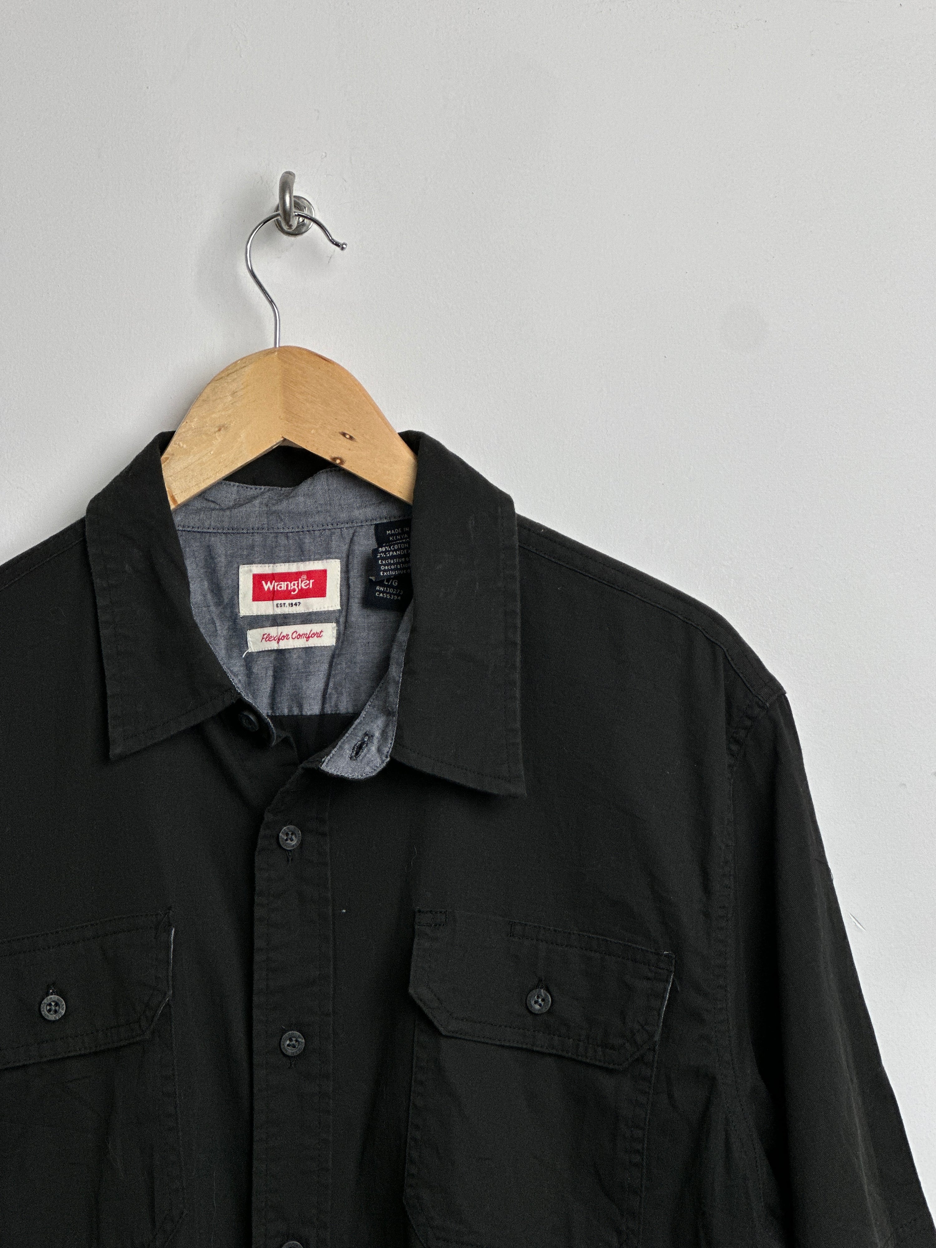 Wrangler short-sleeve shirt in black