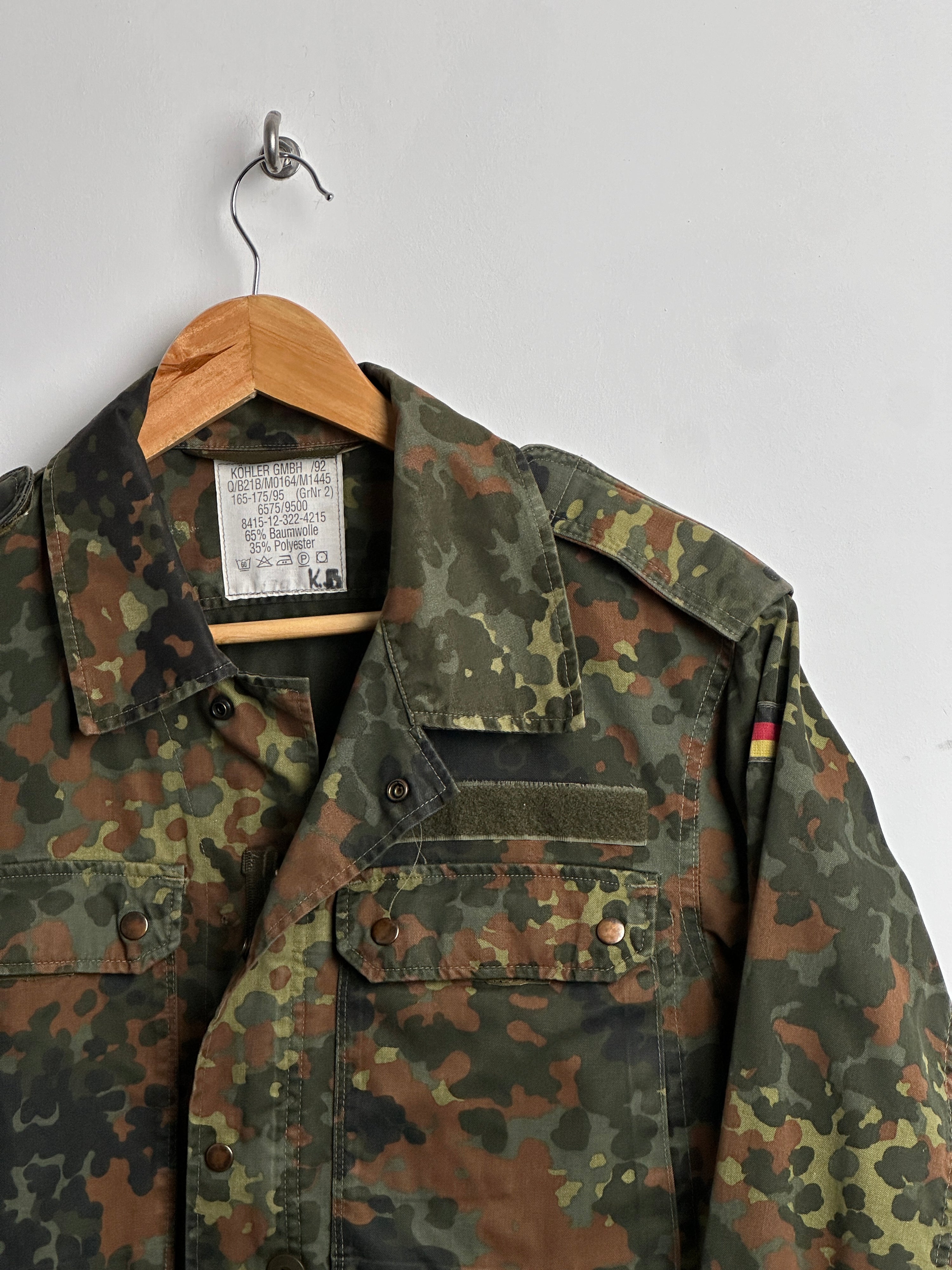 Military camo shirt (medium)