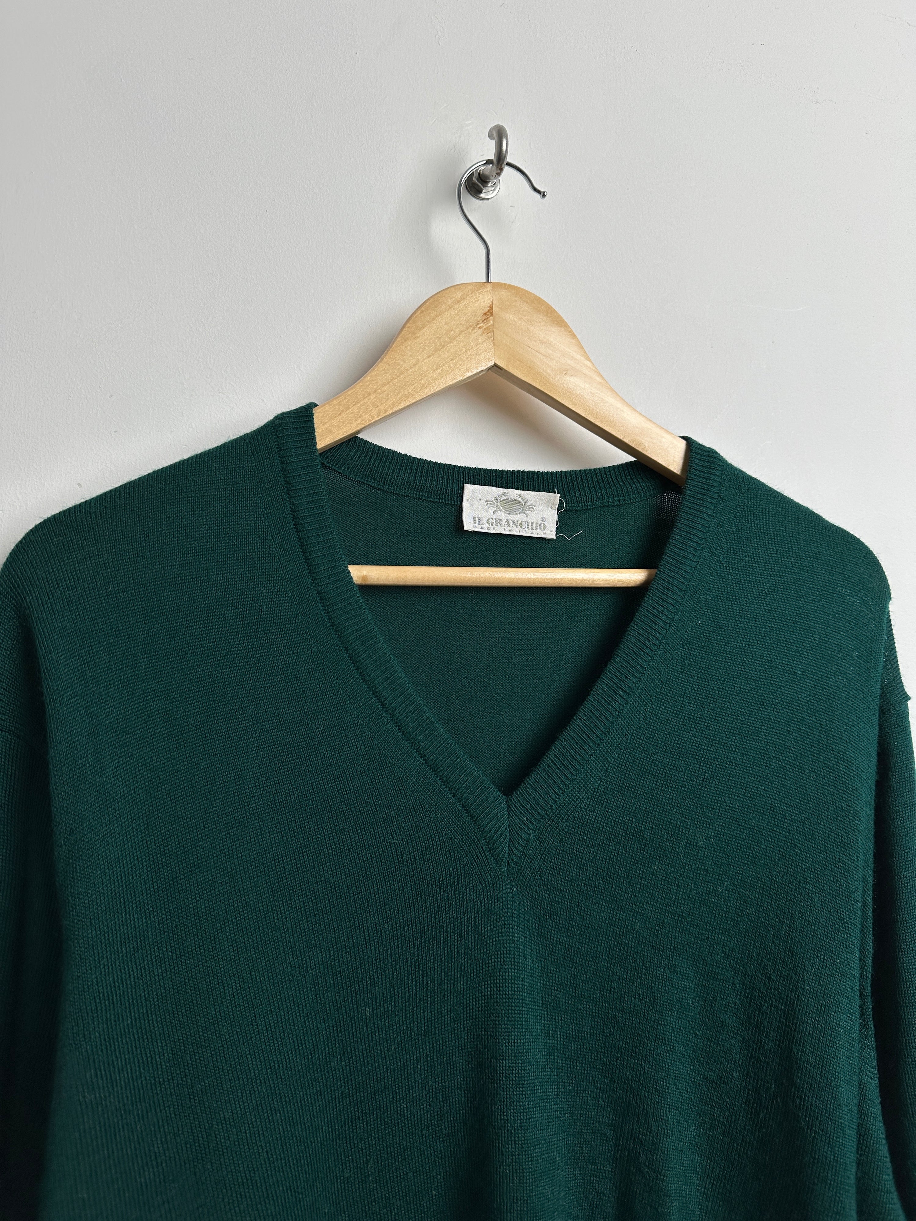 Il Granchio v-neck knit sweater in dark green