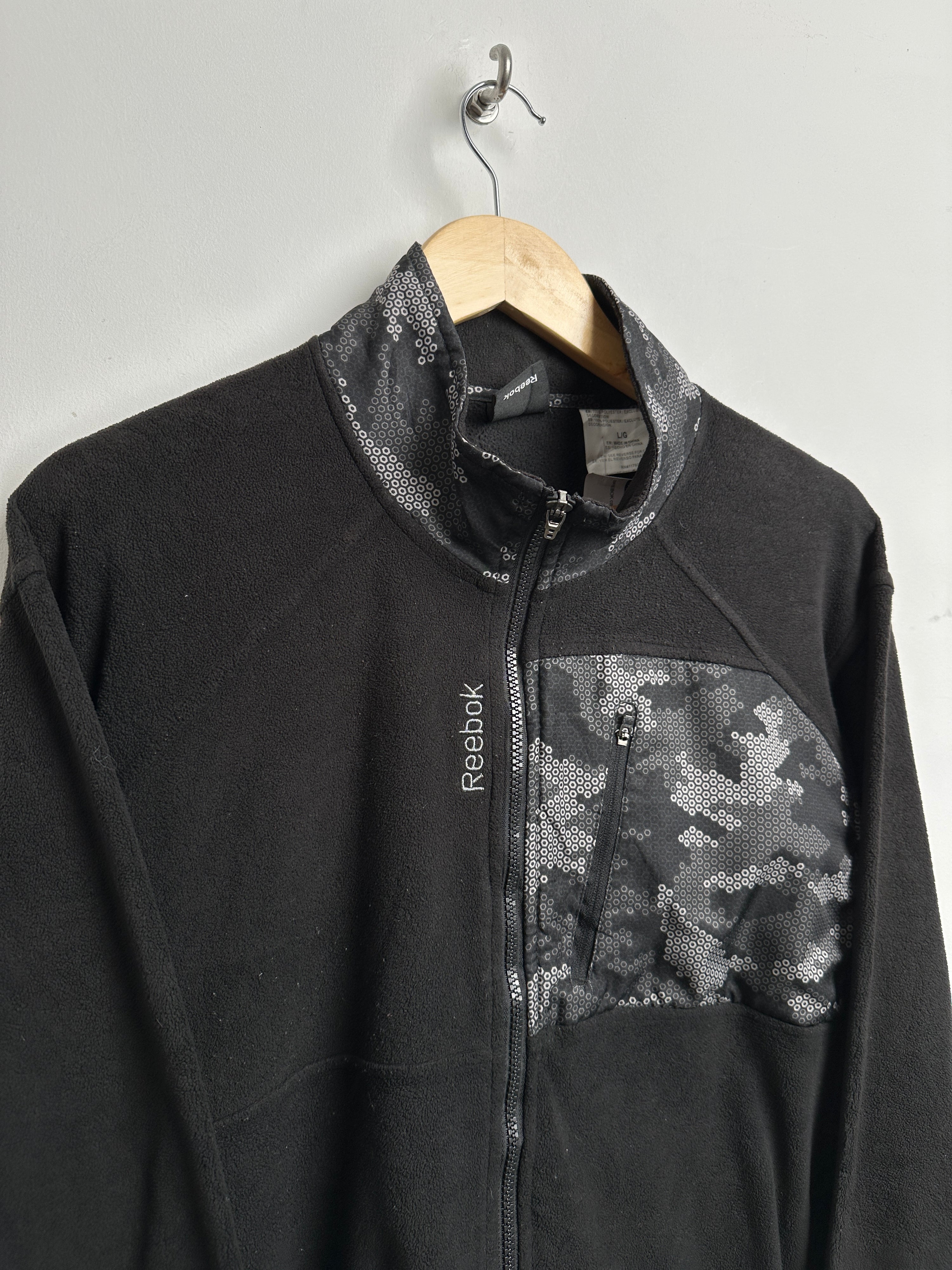 Reebok camo fleece zip up in black