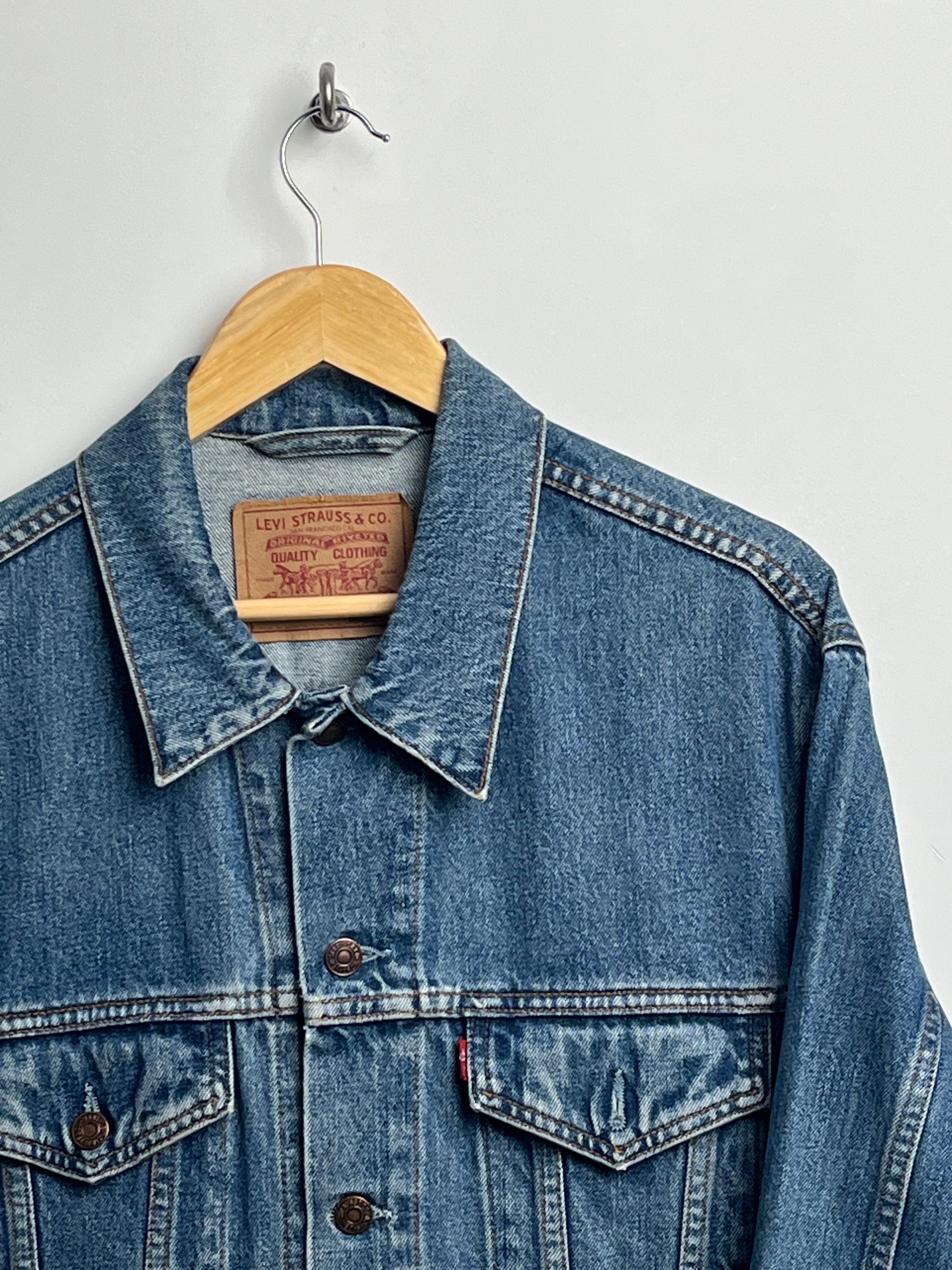 LEVI denim jacket