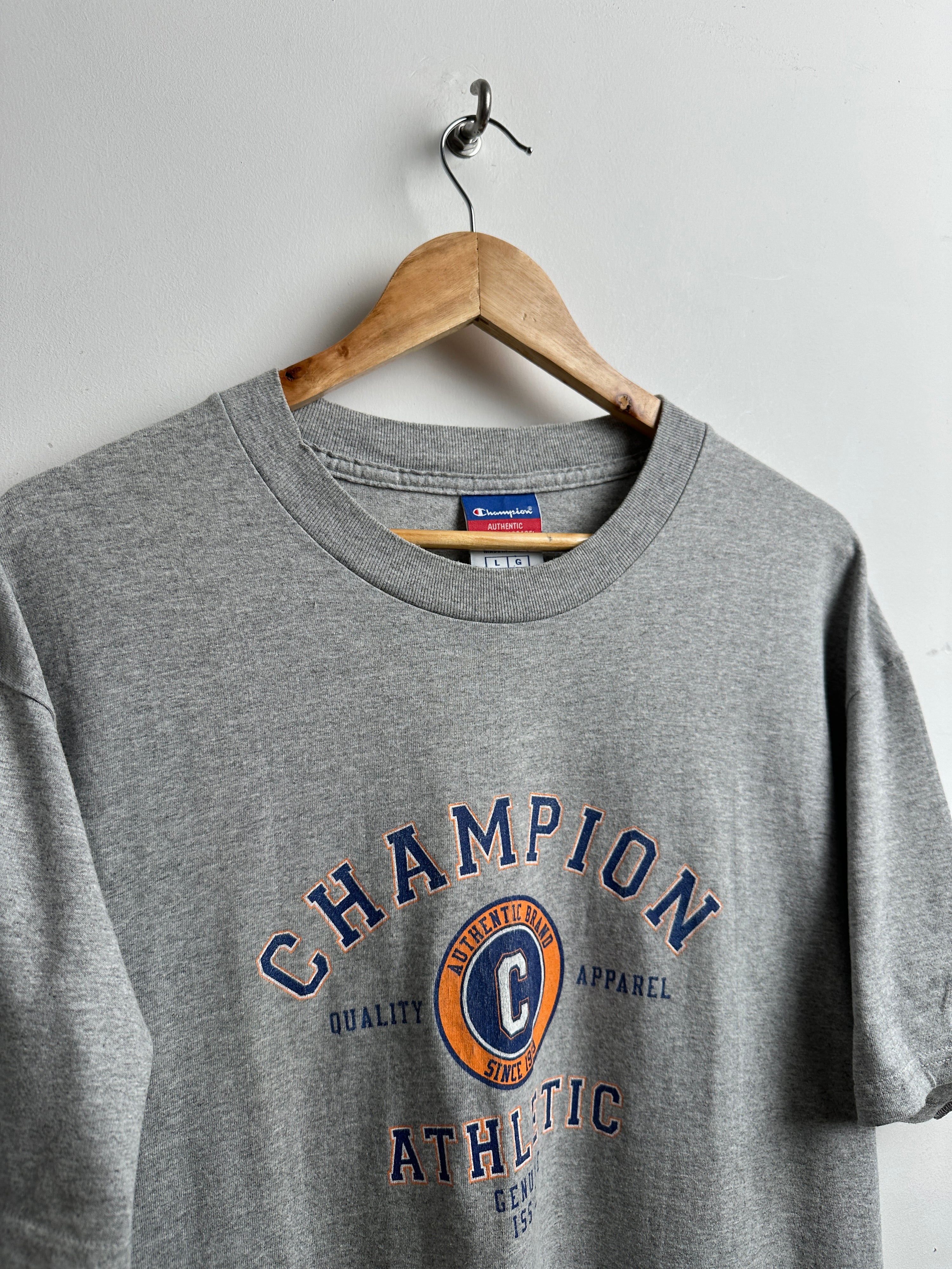 Champion tee in grey