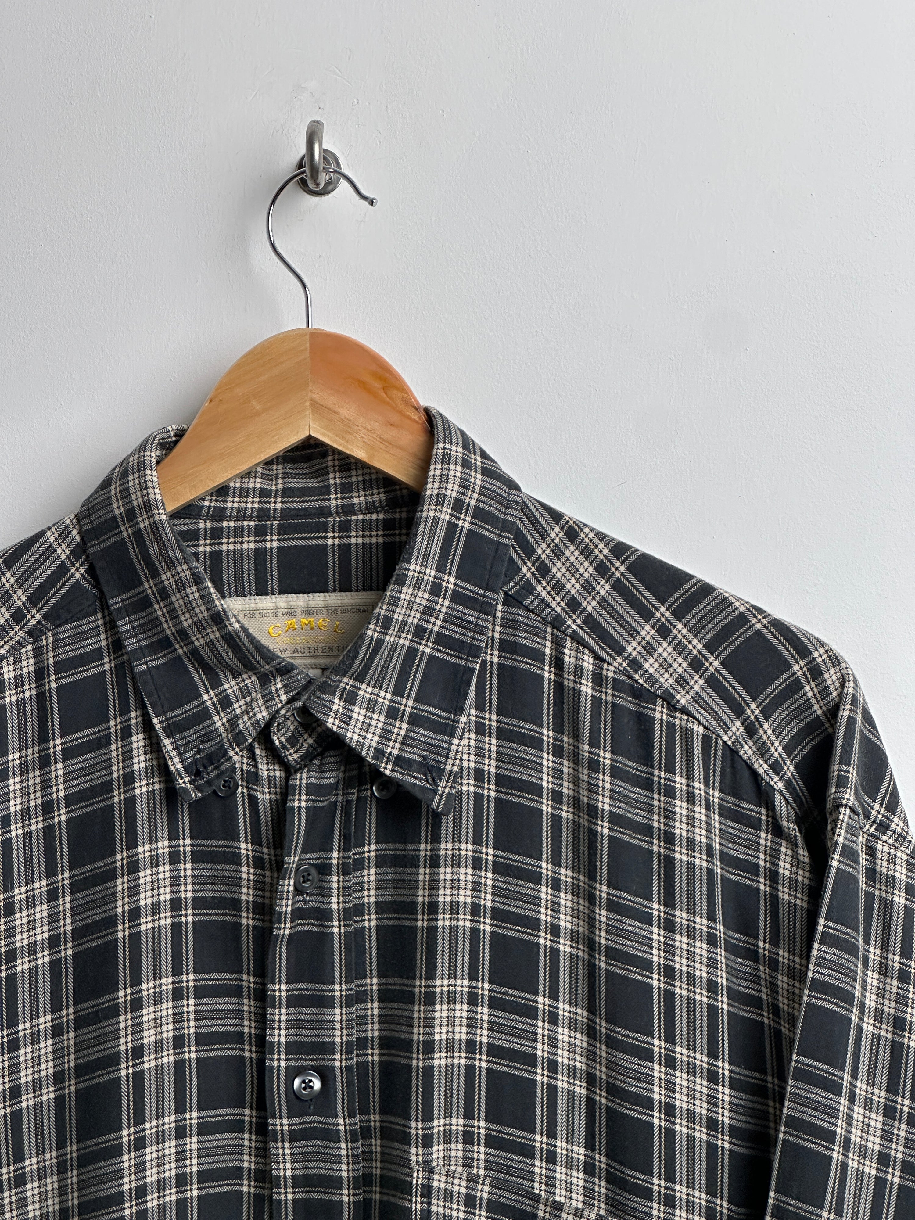 CAMEL flannel in grey and black