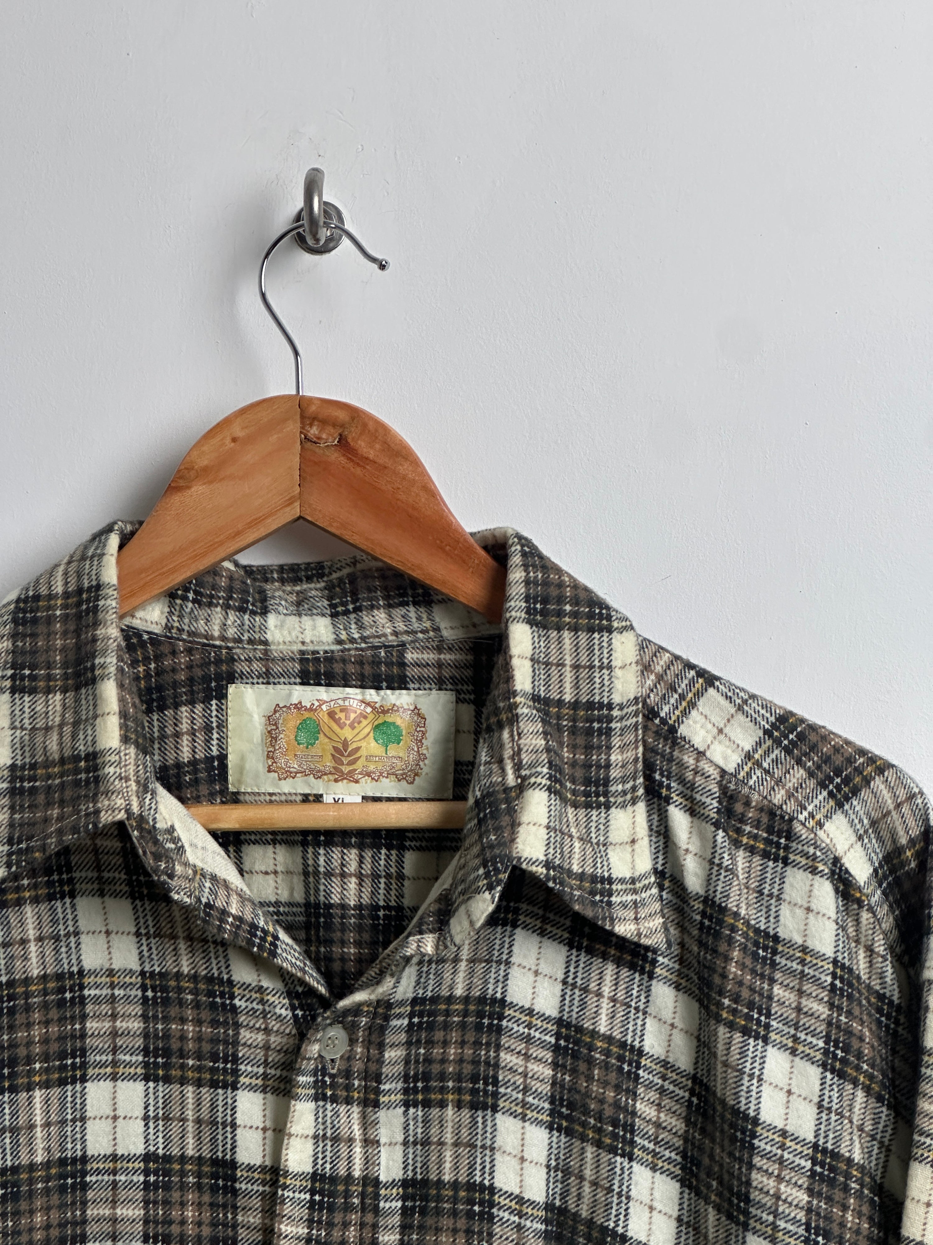 Checked flannel shirt with green and beige