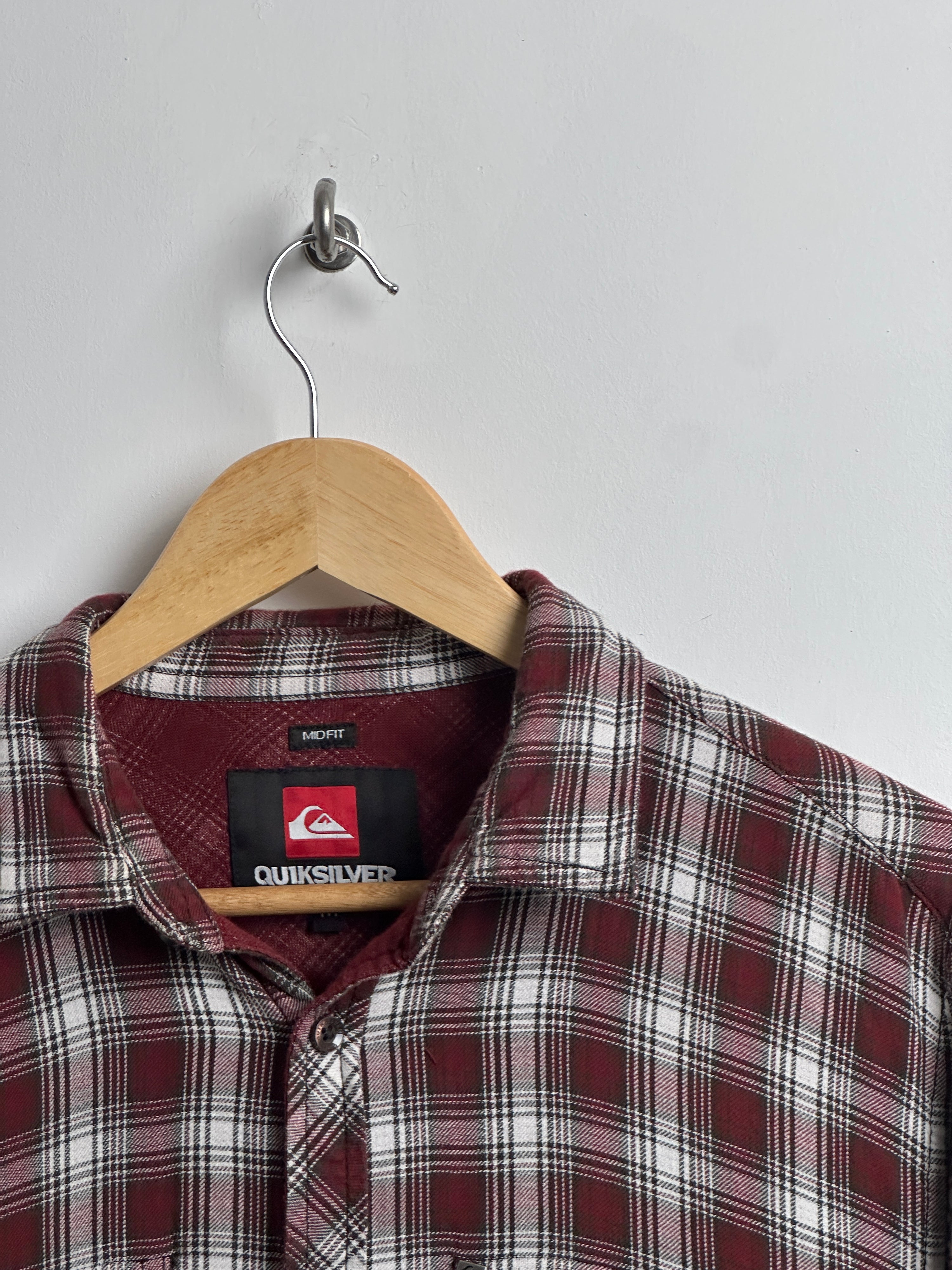 Quiksilver flannel shirt in checked red