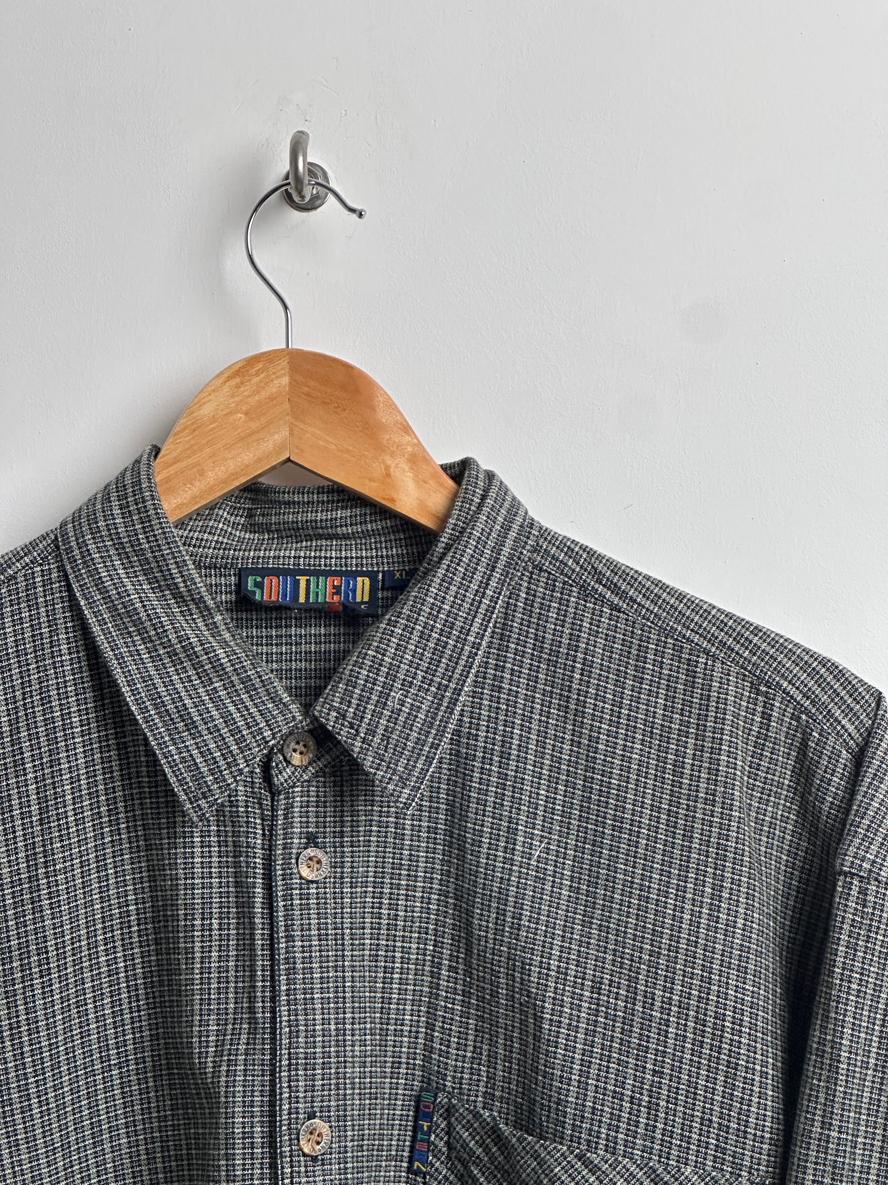 Southern Mannermode flannel in navy and grey