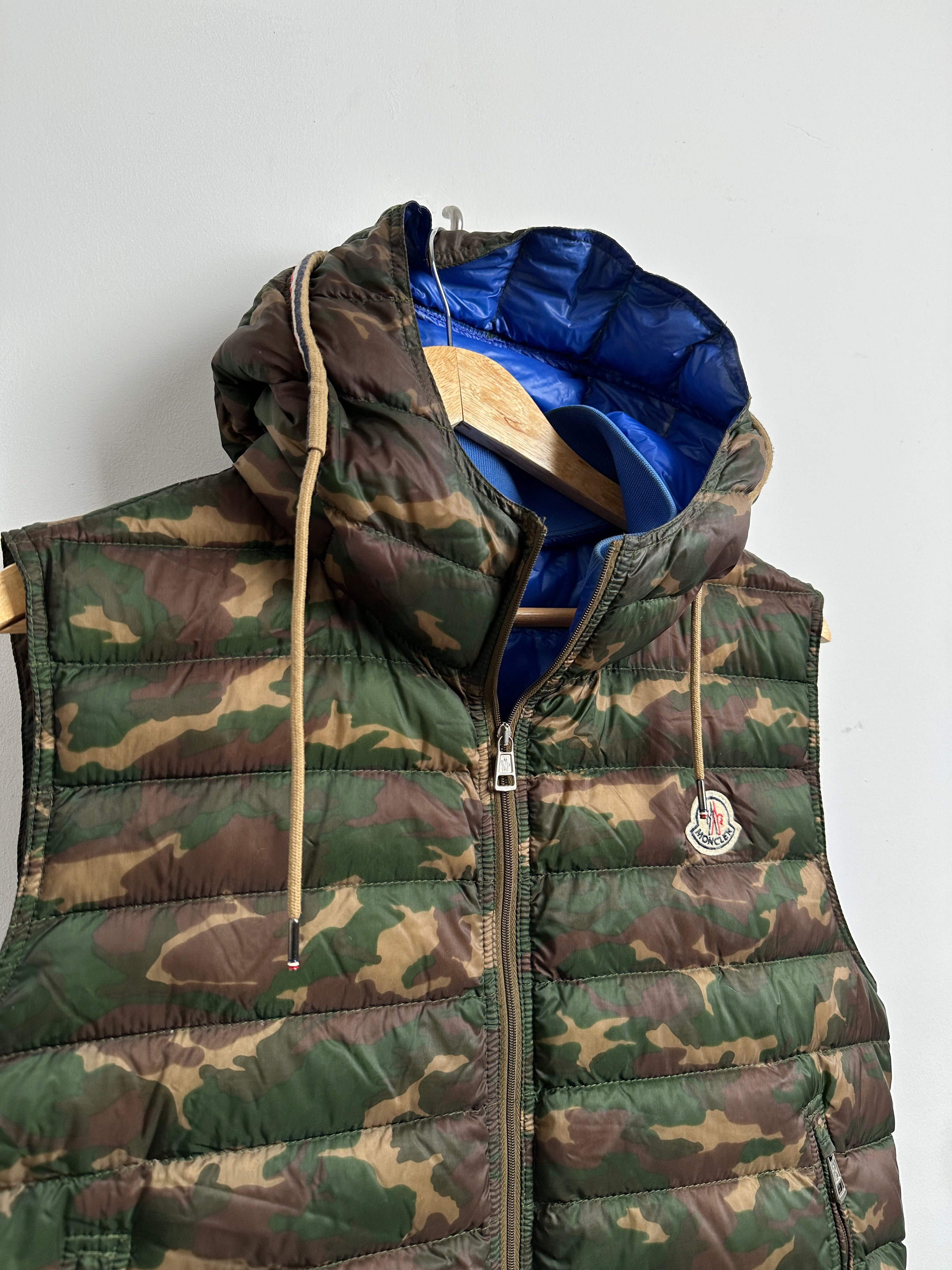 MONCLER camo puffer vest