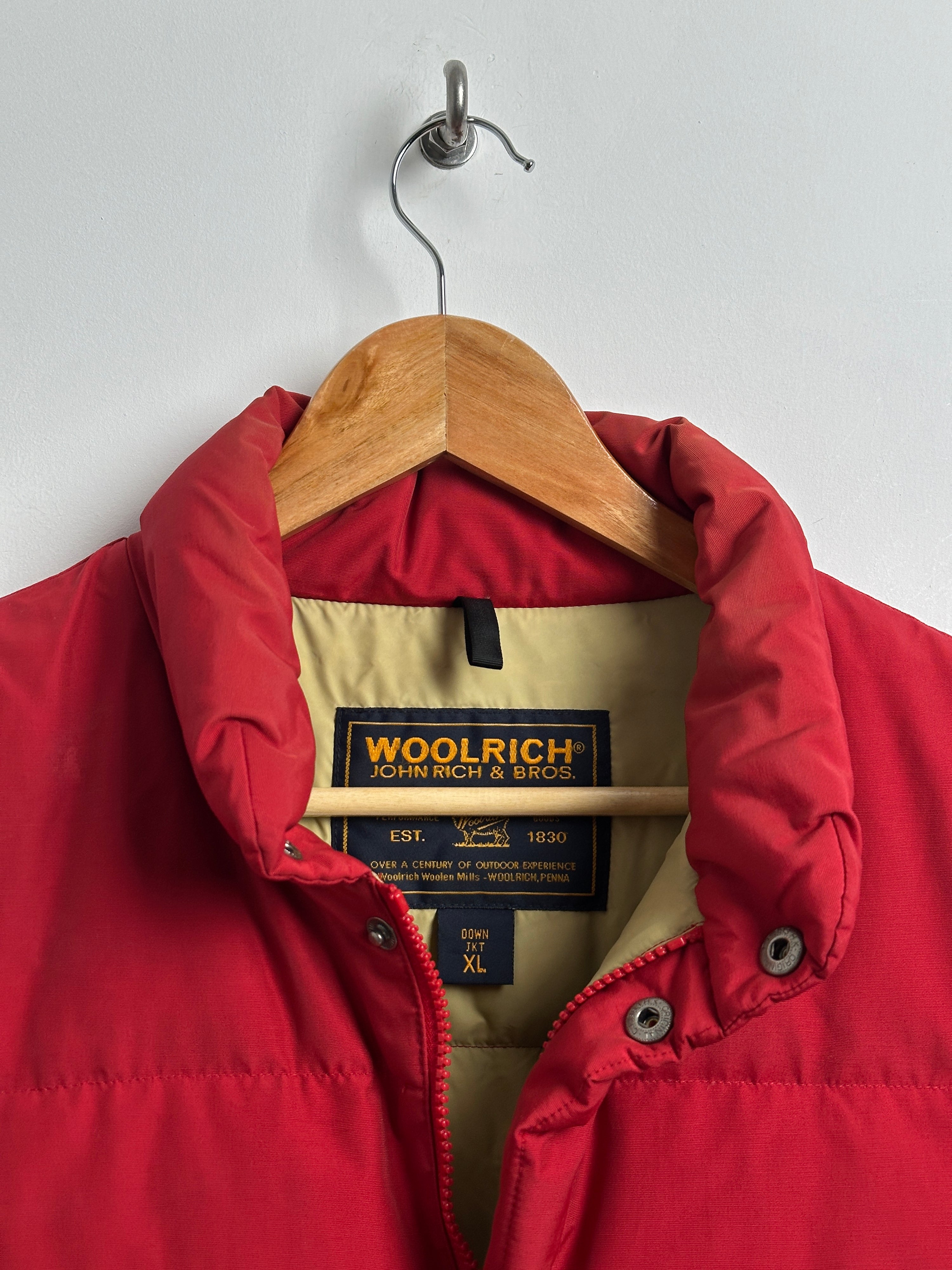 WOOLRICH puffer vest in red